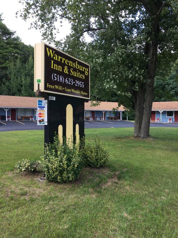 Warrensburg Inn & Suites - 6 Mi To Lake George Екстериор снимка